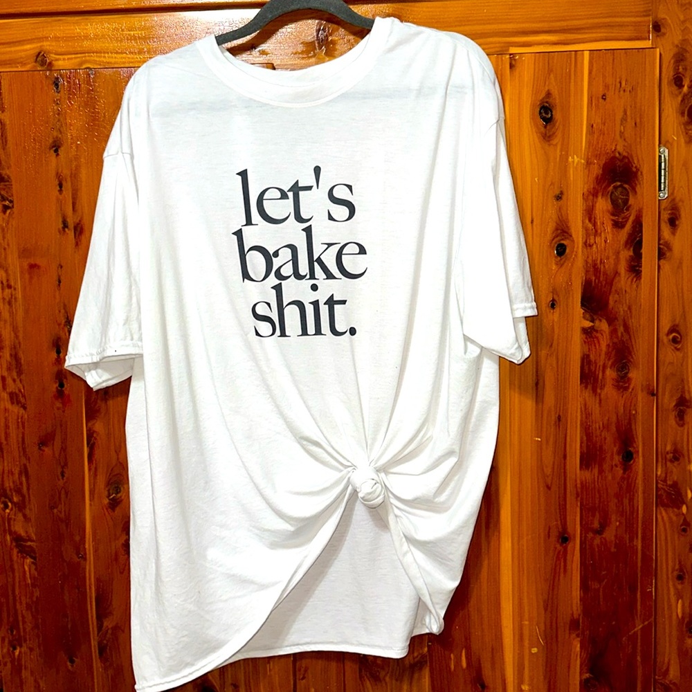 “Let’s Bake” T-shirt 3XL